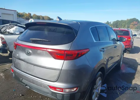 2017 Kia Sportage Lx z USA, uszkodzony, nr VIN KNDPM3AC1H7135276